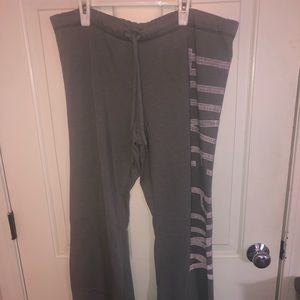 Womens Large Victoria Secret wide leg sweatpants.
